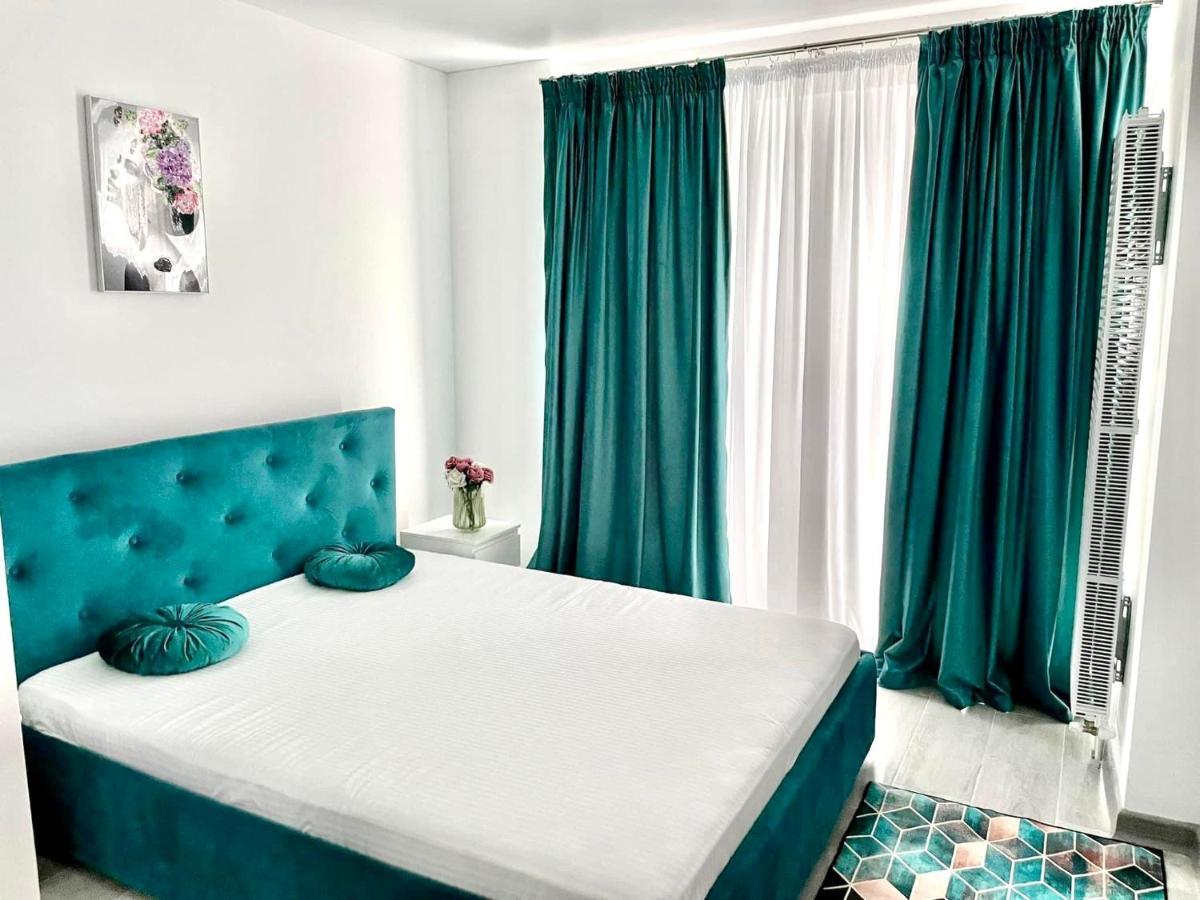 דירות Năvodari Dominic 2 Beds 1 Sofa Parking Pool Apartament By Alezzi Nord10 מראה חיצוני תמונה