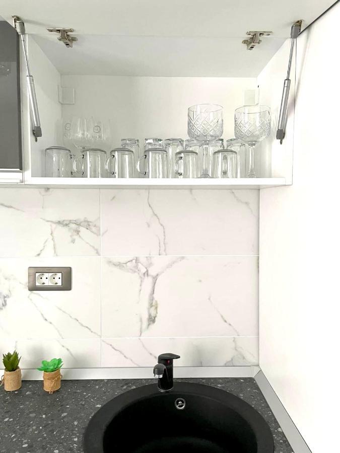 דירות Năvodari Dominic 2 Beds 1 Sofa Parking Pool Apartament By Alezzi Nord10 מראה חיצוני תמונה