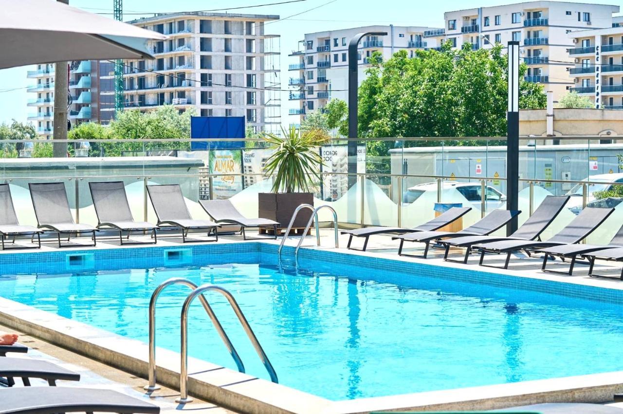 דירות Năvodari Dominic 2 Beds 1 Sofa Parking Pool Apartament By Alezzi Nord10 מראה חיצוני תמונה