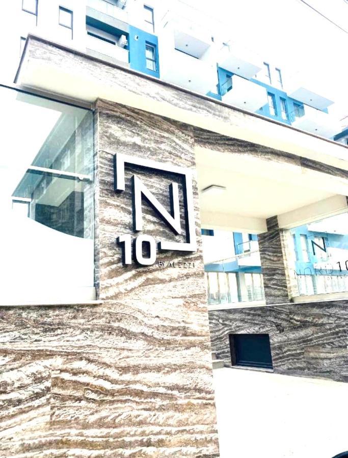 דירות Năvodari Dominic 2 Beds 1 Sofa Parking Pool Apartament By Alezzi Nord10 מראה חיצוני תמונה